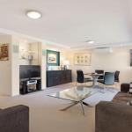 Garden Apartment At Forster Tower - Events Australia 0