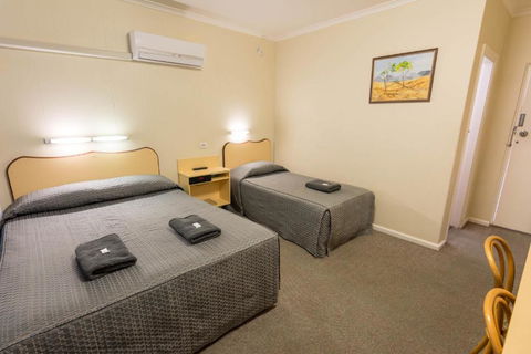 Billabong Motel - Events Australia 4