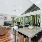 Mobys On Redgum 11 - Events Australia 0