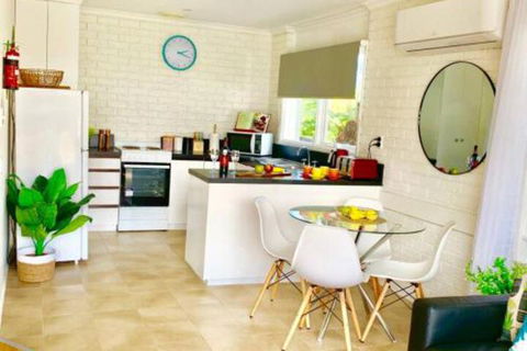 PARADISE COURT VILLA 1 Free Wifi - Events Australia 0