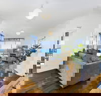 Panoramic Ocean Views in Peregian Beach 41 Parakeet Cresent - Events Australia