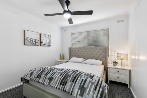 Beauty AND THE Peace - Inlet Side - Events Australia 3