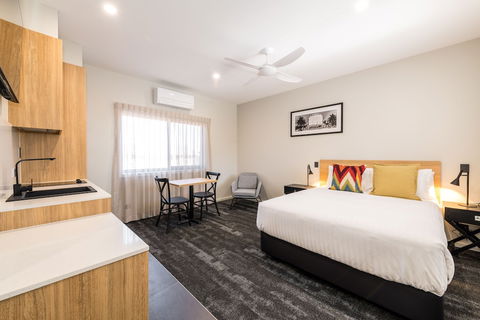 Avenue Motel Apartments - Events Australia 6