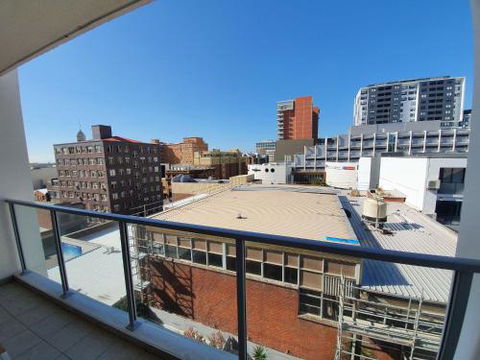 (just Listed) Bolton St. 1br 350m Walk To Newcastle Beach +++ Wifi End Eand - Accommodation Europe 6
