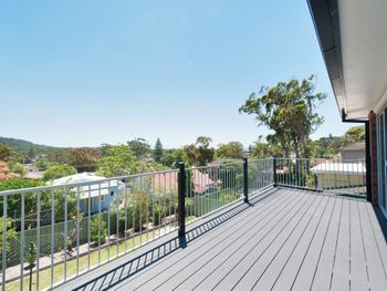 The Rest 6 Flannel Flower Fairway - Events Australia 3