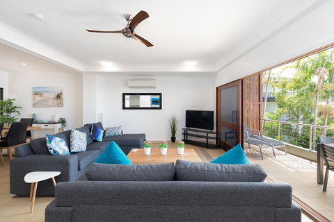 Absolute Airlie Airlie Beach - Events Australia 0