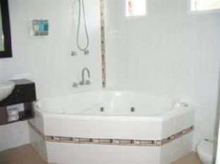 Toolooa Gardens Motel & Apartments - Events Australia 1