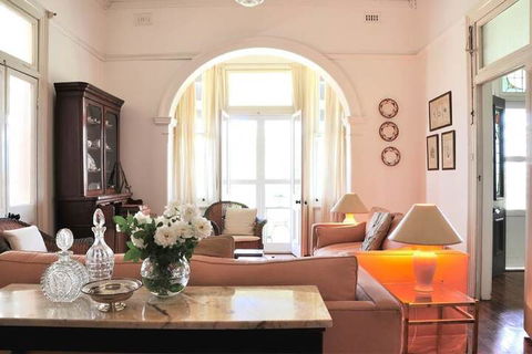 Marlow House - Accommodation Europe 2