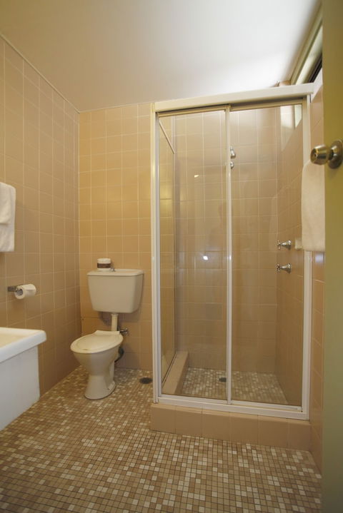 Maclin Lodge Motel - Events Australia 5