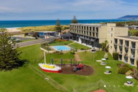 Scamander Beach Resort - Events Australia 0