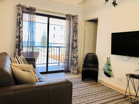 West Beach Lagoon 212 - Gorgeously Decorated - Events Australia 4