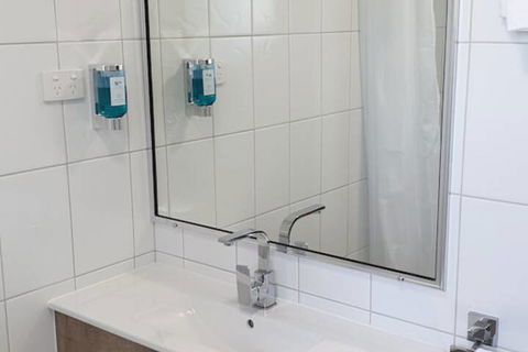 Sail Inn Motel - Events Australia 4