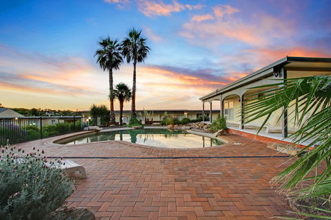 Thunderbird Motel - Tourism Bookings 3