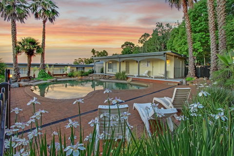 Thunderbird Motel - Tourism Bookings 2