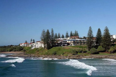 The Cove Yamba - Tourism Bookings 2