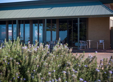 Foreshore Motor Inn - Events Australia 0