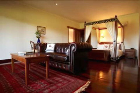 Lazy River Boutique Bed & Breakfast - Accommodation Europe 0