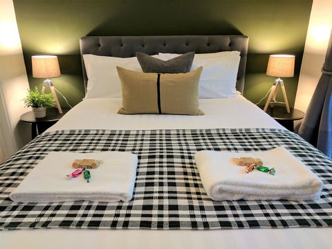 Annie Roe's Luxury Bed & Breakfast - Events Australia 4