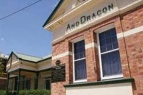 The Old George & Dragon Guesthouse - Accommodation Europe 6