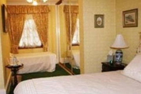 The Old George & Dragon Guesthouse - Accommodation Europe 0