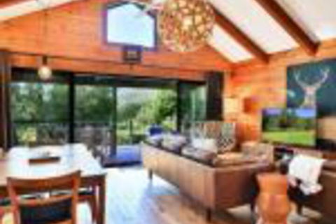 Kangaroo Valley Timber Cabin - Tourism Bookings 0