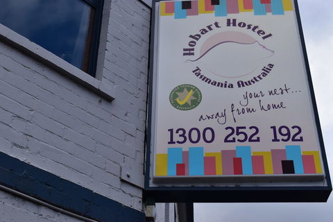 Hobarts Accommodation & Hostel - Events Australia 3