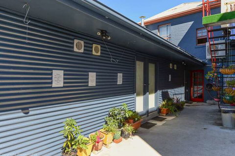Hobarts Accommodation & Hostel - Events Australia 4