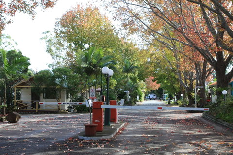 Lani's Holiday Island - Caravan Park - Events Australia 1