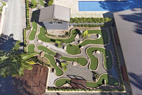 Sapphire Beach Holiday Park - Accommodation Europe 3