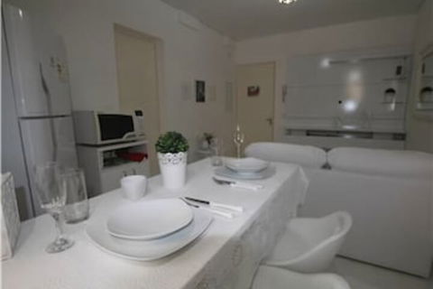 Lotus Boutique Apartments By Peace World - Events Australia 1