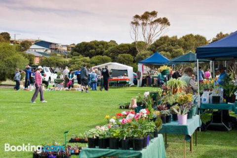 All Seasons Port Elliot Holiday House - Events Australia 6
