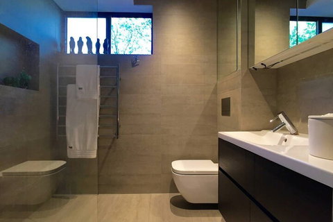 Meticulously Designed Sydney Aptmnt - Events Australia 7