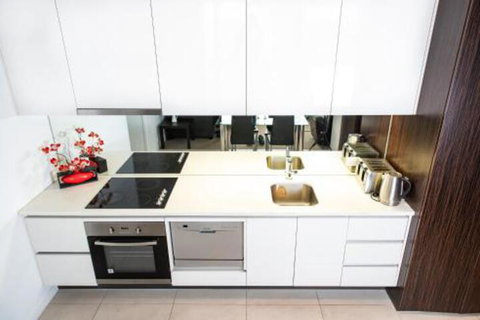 Modern 639 Lonsdale APT - Events Australia 3