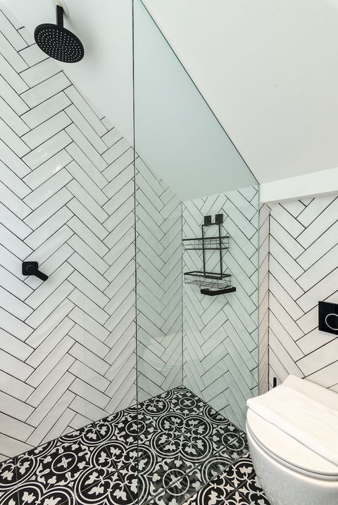 Outstanding Comfort Darlinghurst House - Tourism Bookings 2