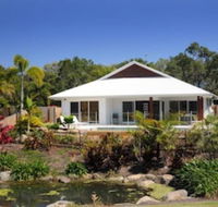 4 Cascade Luxury House on Fairway - Accommodation Europe
