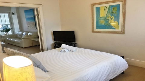 The Apartment Service DARL3 - Tourism Bookings 4