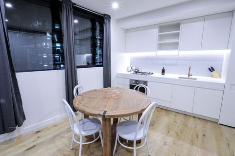 Unil Apartments Glenwaverley - Tourism Bookings 7