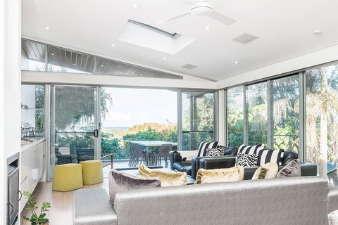 Your Luxury Escape - Vue From Here - Events Australia 6