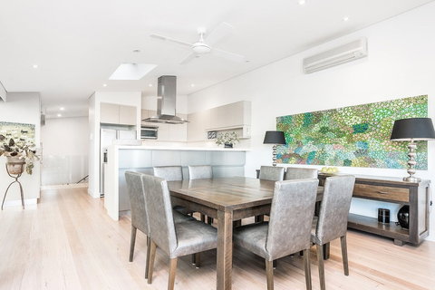 Your Luxury Escape - Vue From Here - Events Australia 2