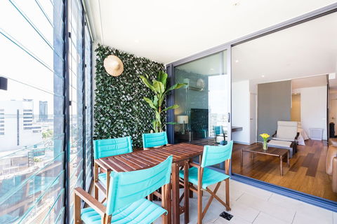 RIVER, 1BDR Melbourne Apartment - Events Australia 6