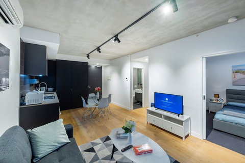 STAY&CO Serviced Apartments Docklands Drive - Events Australia 4