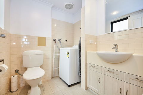 Fremantle Townhouse Unit 5 - Events Australia 6