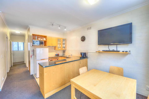 Snow Ski Apartments 09 - Events Australia 6