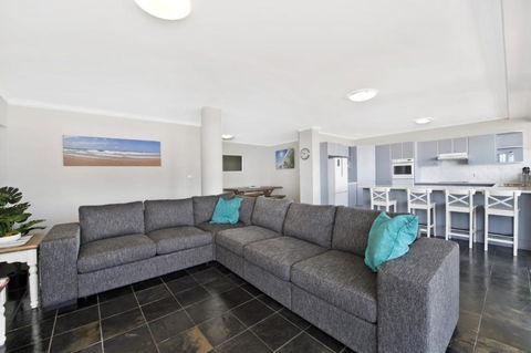 Akuna 20 6 Joffre Street - Events Australia 3