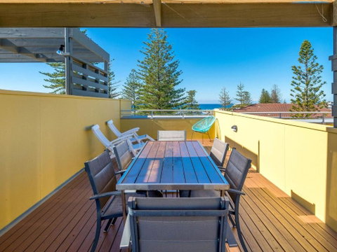 Seaspray 3 Straight Across The Road From Main Beach Yamba - Tourism Bookings 3