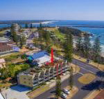 Seaspray 3 straight across the road from Main Beach Yamba - Tourism Bookings