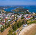 Seaspray Unit 7 straight across the road from Main Beach Yamba - Tourism Bookings