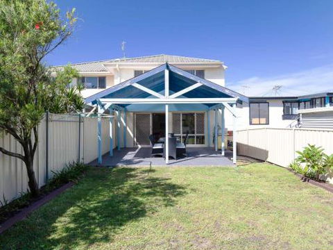 Walk On Birubi 1 / 40 Ocean Ave Pet Friendly WIFI Boat Parking & Water Views - Events Australia 4