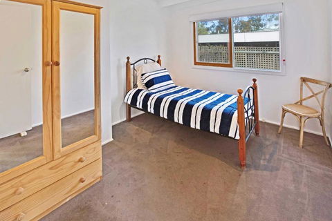Waterfront Sanctuary Raymond Island Getaway - Events Australia 1