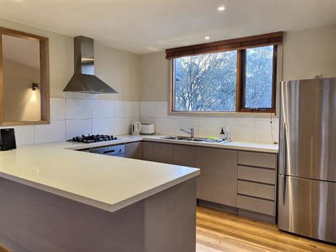Alpine Walkabout Alpine Getaways - Events Australia 4